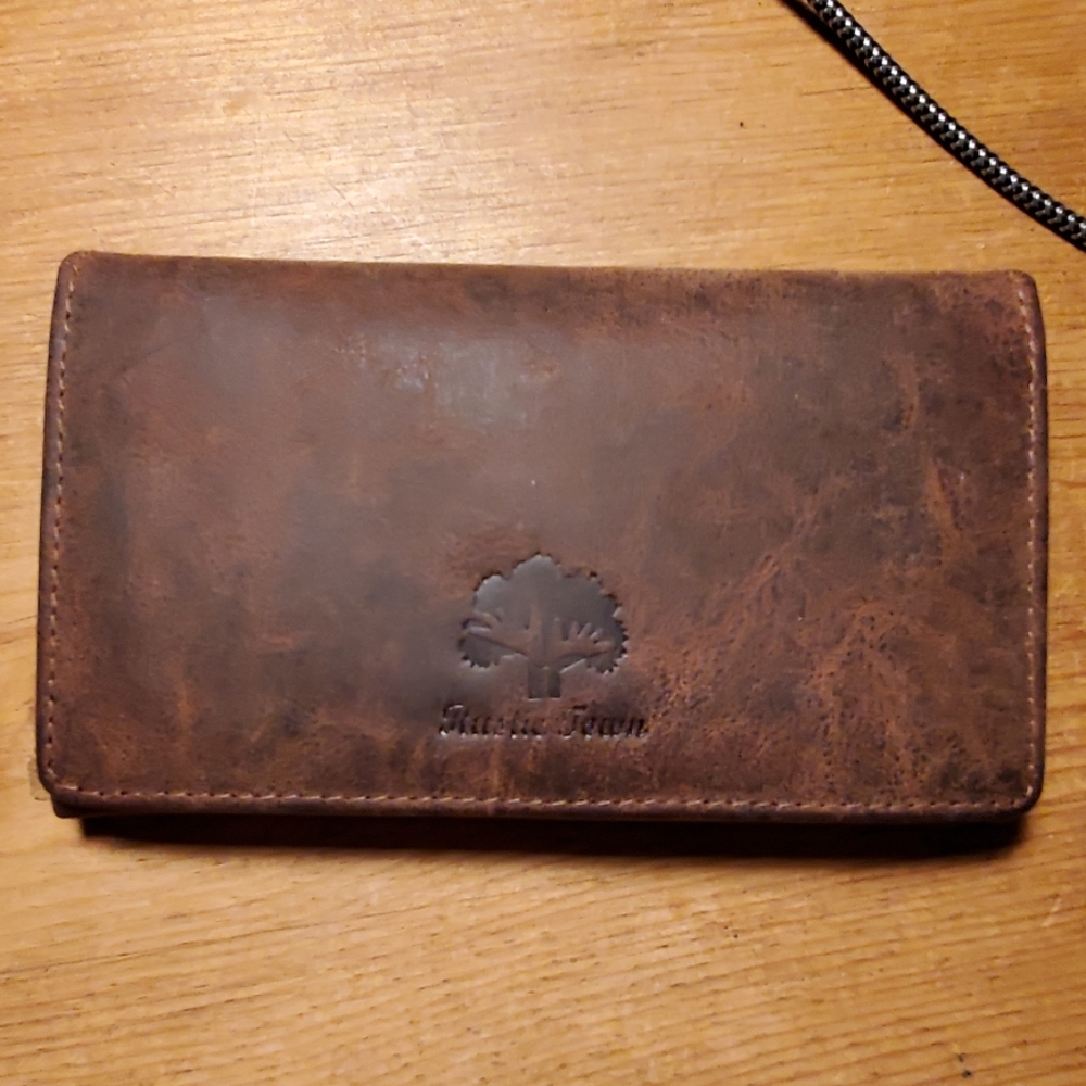 Rustic Town leather wallet